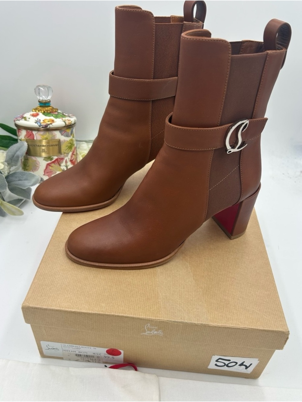 Christian Louboutin
CL logo Chelsea boots size 39.5 made in Italy - Picture 2 of 9